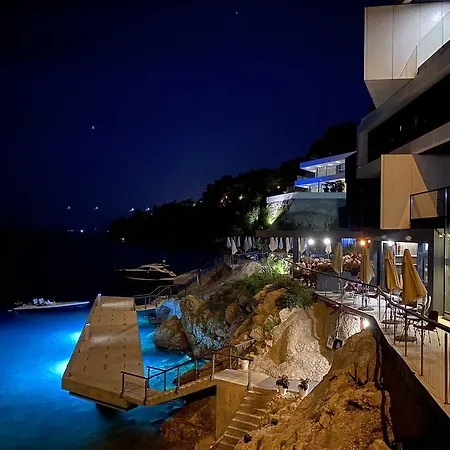 Ξενοδοχείο Boutique & Design Navis - Small Luxury Of The World 5*