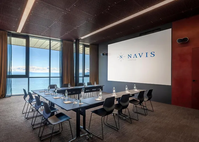 Boutique & Design Navis - Small Luxury Of The World 호텔 5*