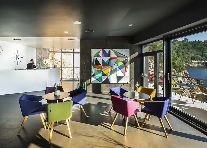 호텔 Boutique & Design Navis - Small Luxury Of The World 오파티아