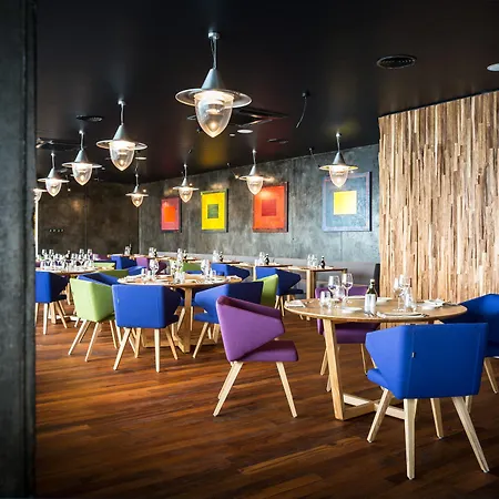Boutique & Design Navis - Small Luxury Of The World Hotel