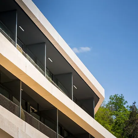 Hotel Boutique & Design Navis - Small Luxury Of The World 5*