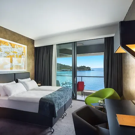 Boutique & Design Navis - Small Luxury Of The World Opatija