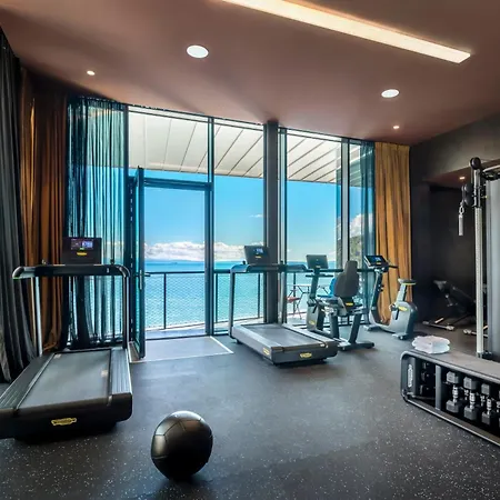 Boutique & Design Navis - Small Luxury Of The World Hotel