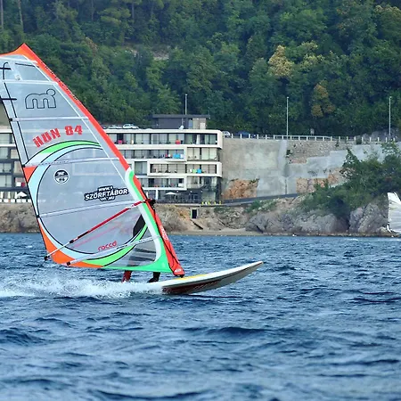 Boutique & Design Navis - Small Luxury Of The World Hotel