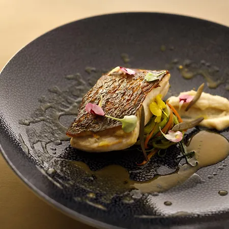 Boutique & Design Navis - Small Luxury Of The World 호텔 5*