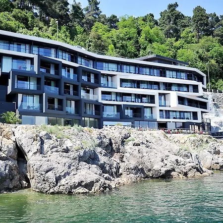 Hotel Boutique & Design Navis - Small Luxury Of The World 5*