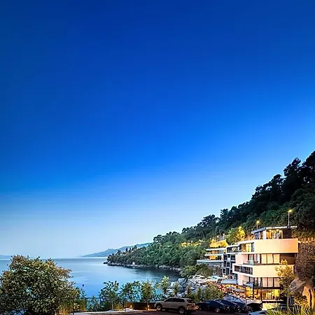 호텔 Boutique & Design Navis - Small Luxury Of The World 오파티아