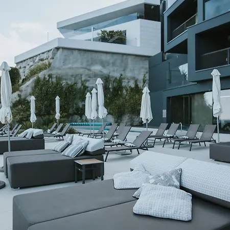 Hotel Boutique & Design Navis - Small Luxury Of The World 5*