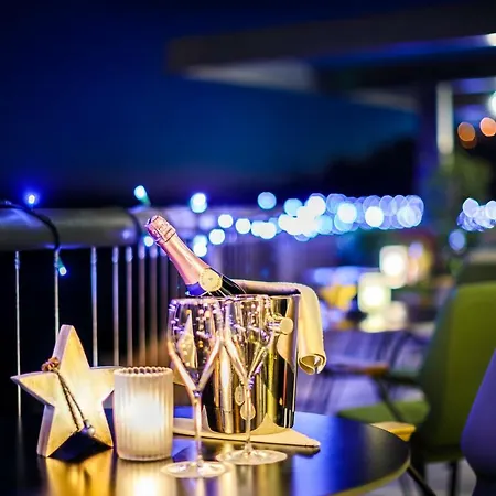 Boutique & Design Navis - Small Luxury Of The World Opatija