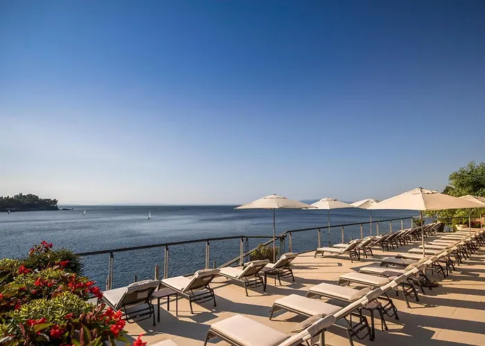 Hotel Boutique & Design Navis - Small Luxury Of The World 5*