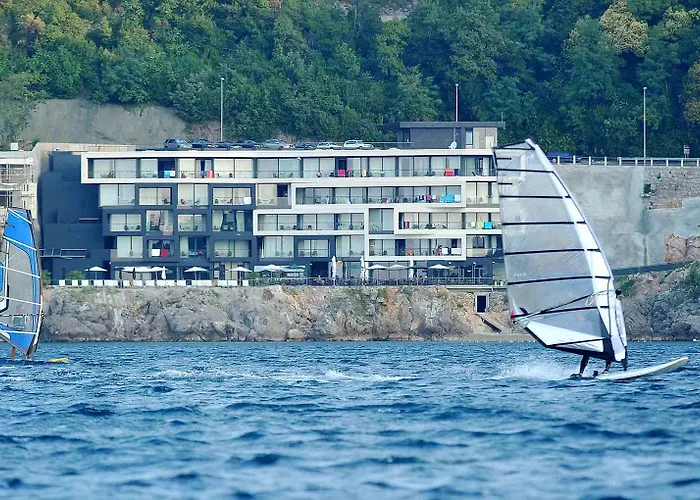 Boutique & Design Navis - Small Luxury Of The World Hotel 5*